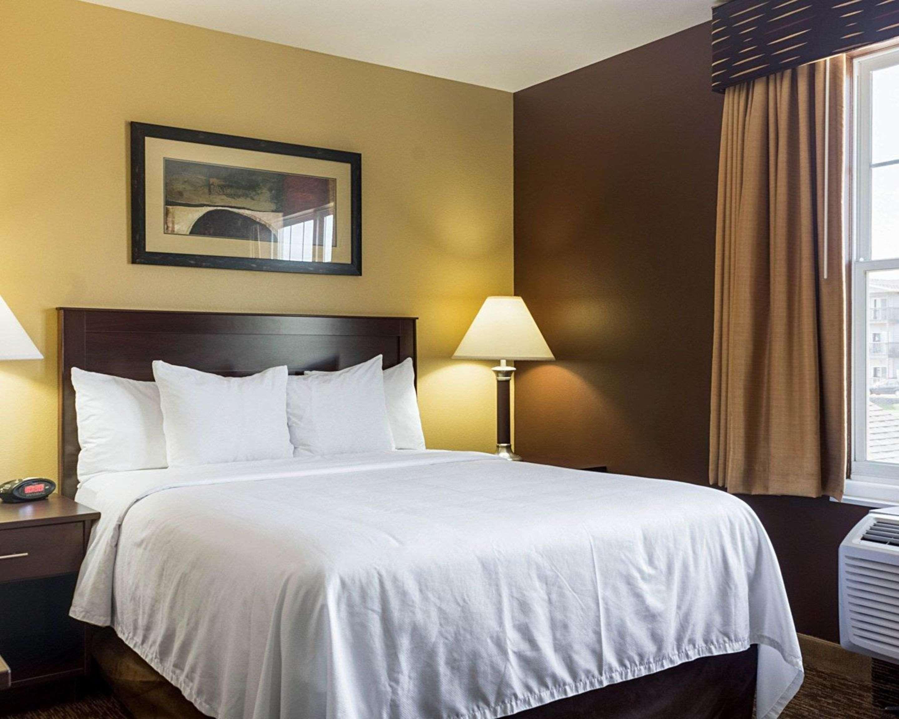 Mainstay Suites Minot Exteriér fotografie