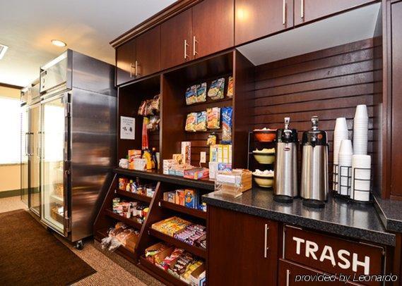 Mainstay Suites Minot Restaurace fotografie