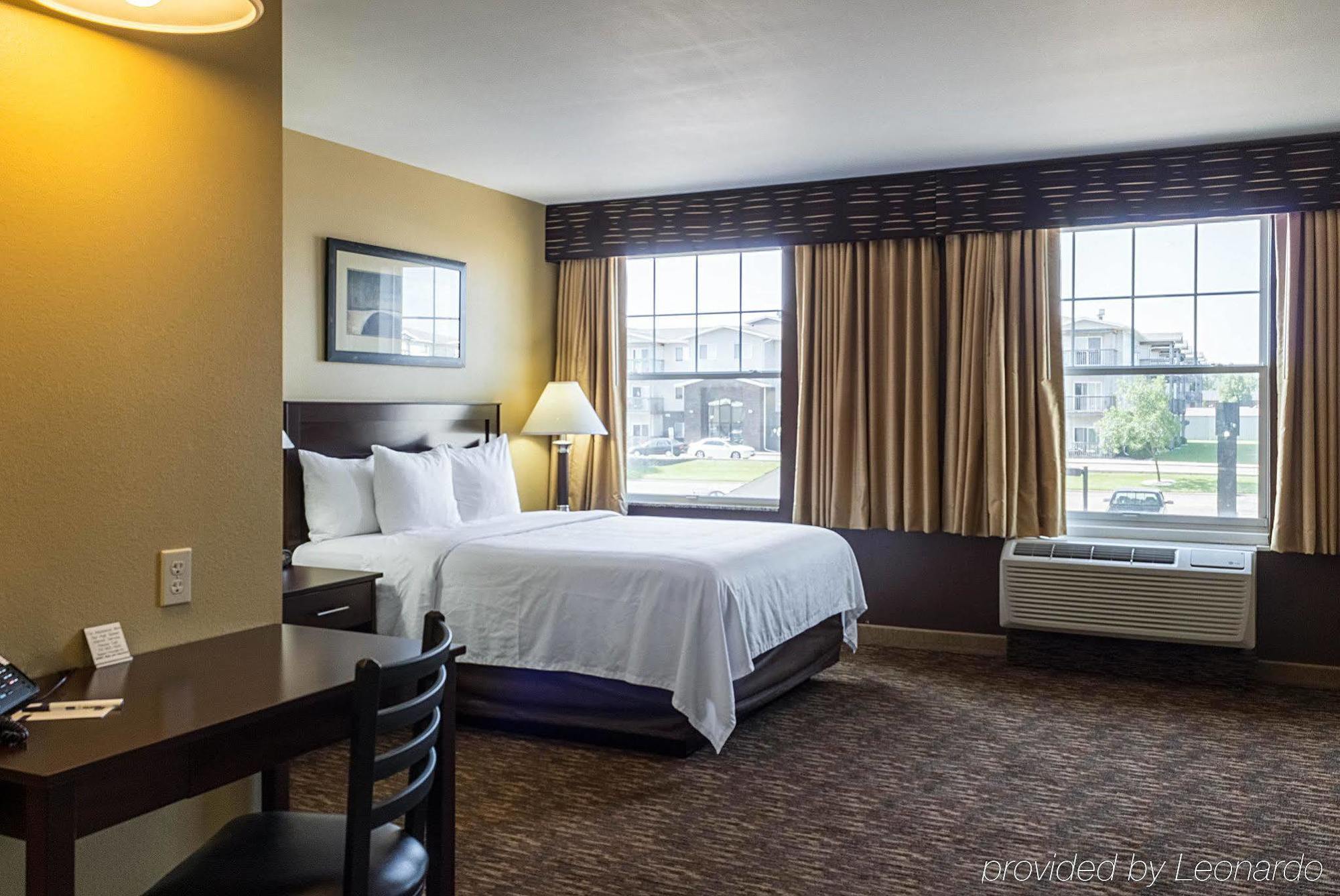 Mainstay Suites Minot Exteriér fotografie