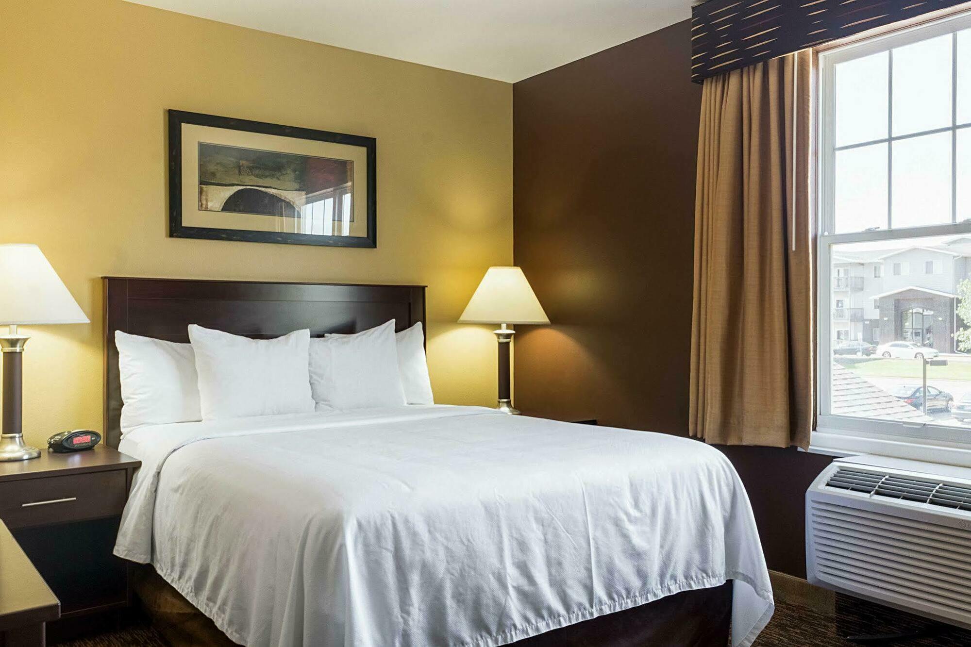 Mainstay Suites Minot Exteriér fotografie